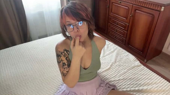 ShanonCare's Tasty Finger Sucking Tease