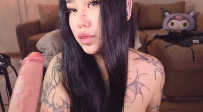 YurikoMay Wraps Her Lips Around A Tasty Treat