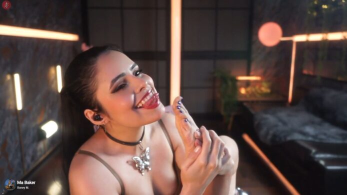 AlessaGoreng's Sexy And Sultry Foot Massage