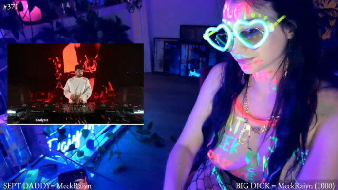 Harley_raiyn's Sexy Neon Rave
