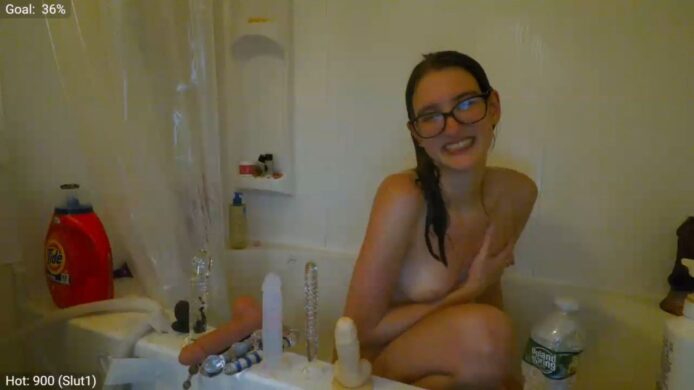 A Playful Time In The Bathtub With AliceFunker