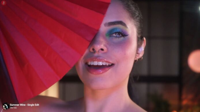AlessaGoreng's Fan-tastic And Fabulous Show