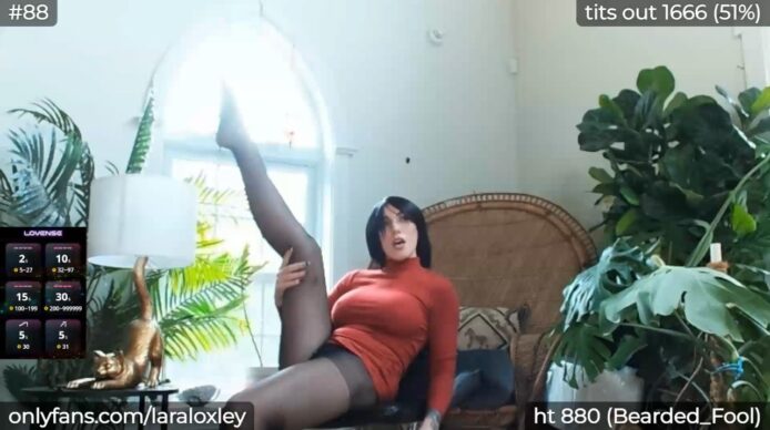 LaraLoxley Is On A Mission