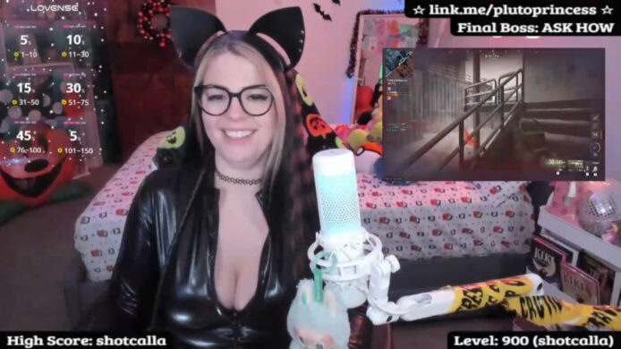 A Purrfect Booty Tease And MW4 With PlutoPrincess