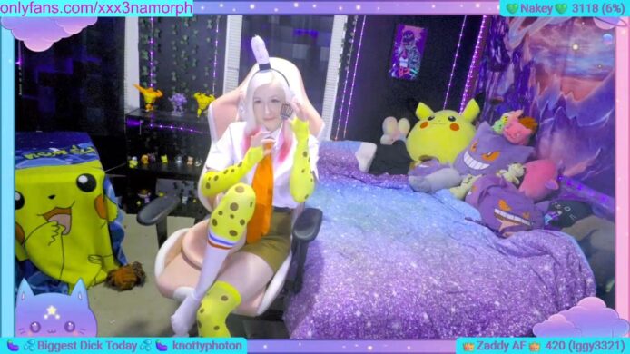 XXX3na SquarePants Has All The Tools She Needs To Flip Some Krabby Patties And Serve Up Sexy Vibes
