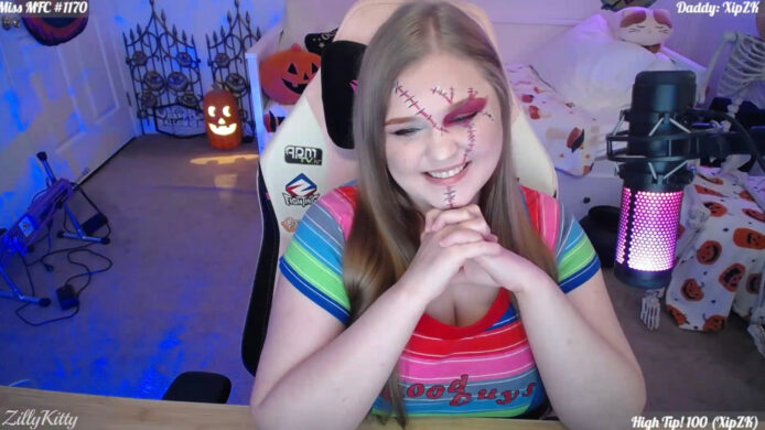 ZillyKitty Brings Chucky To Life For Halloween