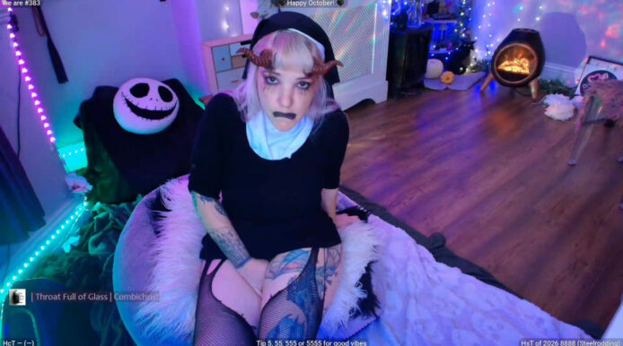 Devilish Nun LunaWolfie Indulges In Some Sinful Pleasures