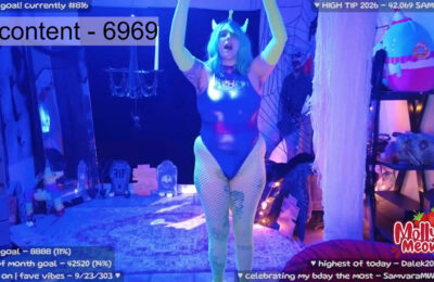 A Playful Halloween Adventure At Pizza Planet Starring Meowz