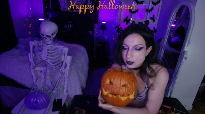 Pumpkin Carving With Purle Succubus MoonConjured